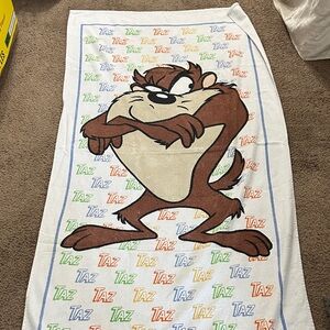 Warner Bros. Taz Bath Towel - Brown and White